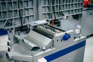 СТАНКИ ДЛЯ ДЕРЕВООБРАБОТКИ